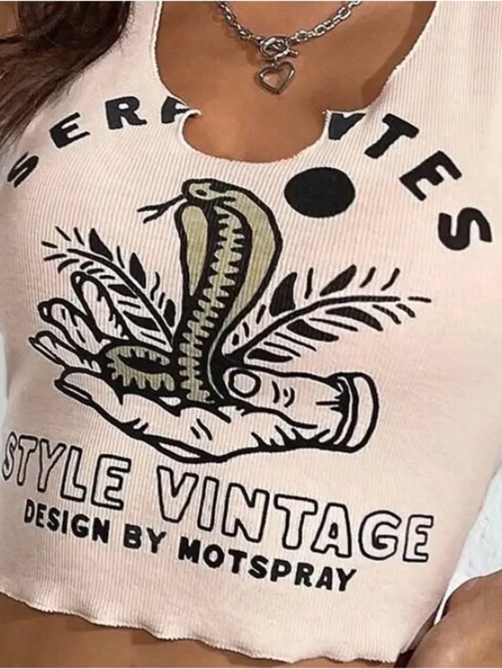 SHEIN Light Pink Ribbed Cobra Graphic Crop Tank